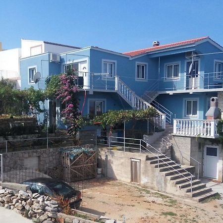 Apartments With A Parking Space Sali, Dugi Otok - 8181 Экстерьер фото