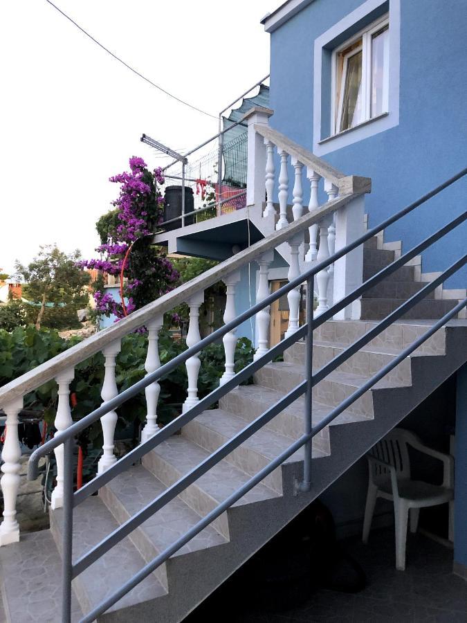 Apartments With A Parking Space Sali, Dugi Otok - 8181 Экстерьер фото